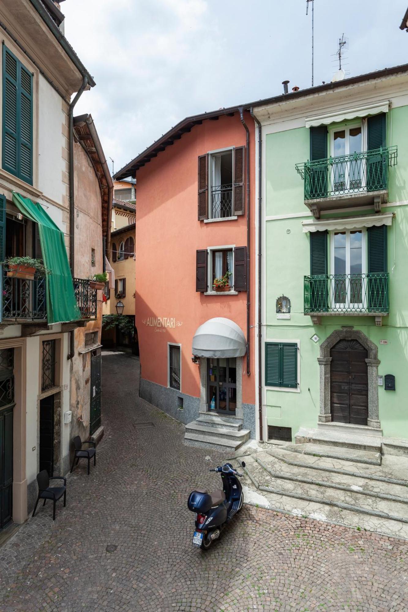 Mansarda Sul Di Como